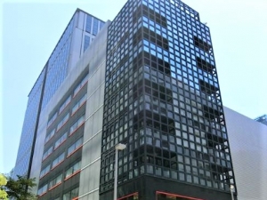 【年収450万円】経理＊うれしい退職金@品川駅≪年休125日≫
