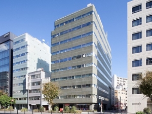 【年収400万円】経理＆労務＊中国系＊1日7時間30分勤務≪退職金制度あり≫