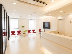 【退職金あり】経理＊賞与年2回＊40代女性活躍中＊残業少なめ