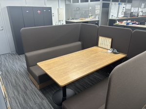 【10時～17時（6時間勤務）】買掛金の経験あればOK＊残業なし≪ミドル活躍≫