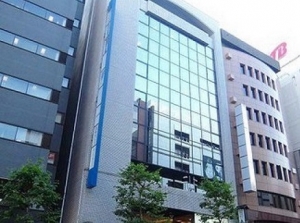 【ミドル活躍】経理事務＊駅とほ1分＊7時間30分勤務@新宿区≪高時給1900円≫