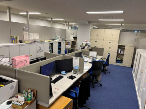 【時短勤務OK】給与計算＆社保手続き＊東京駅＆大手町駅直結＊残業なし≪年齢不問≫