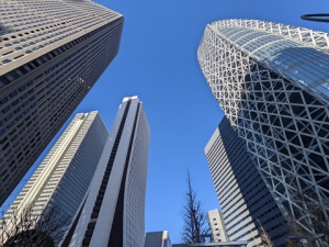 【朝ゆっくり9：30出社】経理アシスタント＊残業少なめ≪新宿駅より徒歩4分≫